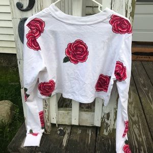 Forever 21 Tops - Long sleeve Crop top Forever 21 Tops - Long sleeve Crop top